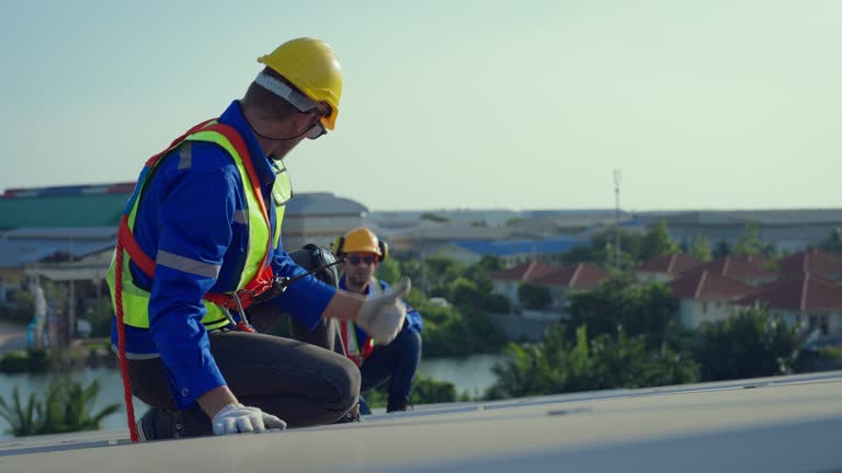 Best Commercial Roofing Services  in Topanga, CA